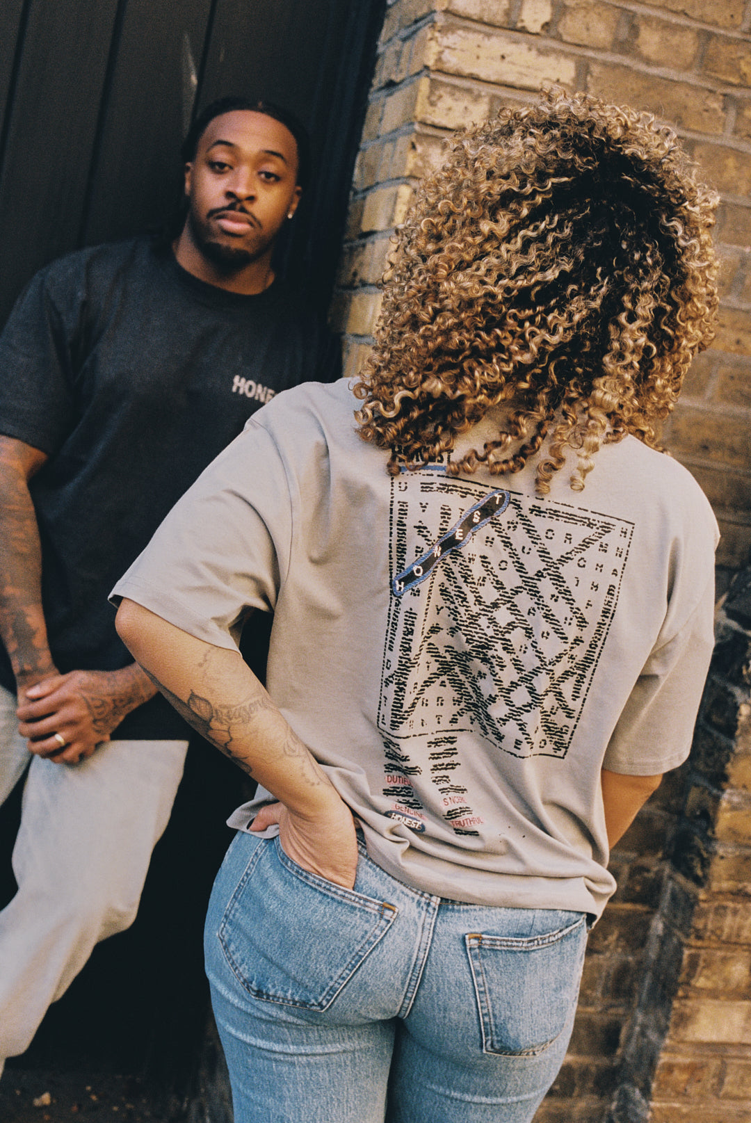 WORDSEARCH T- SHIRT - GREY (WOMENS)