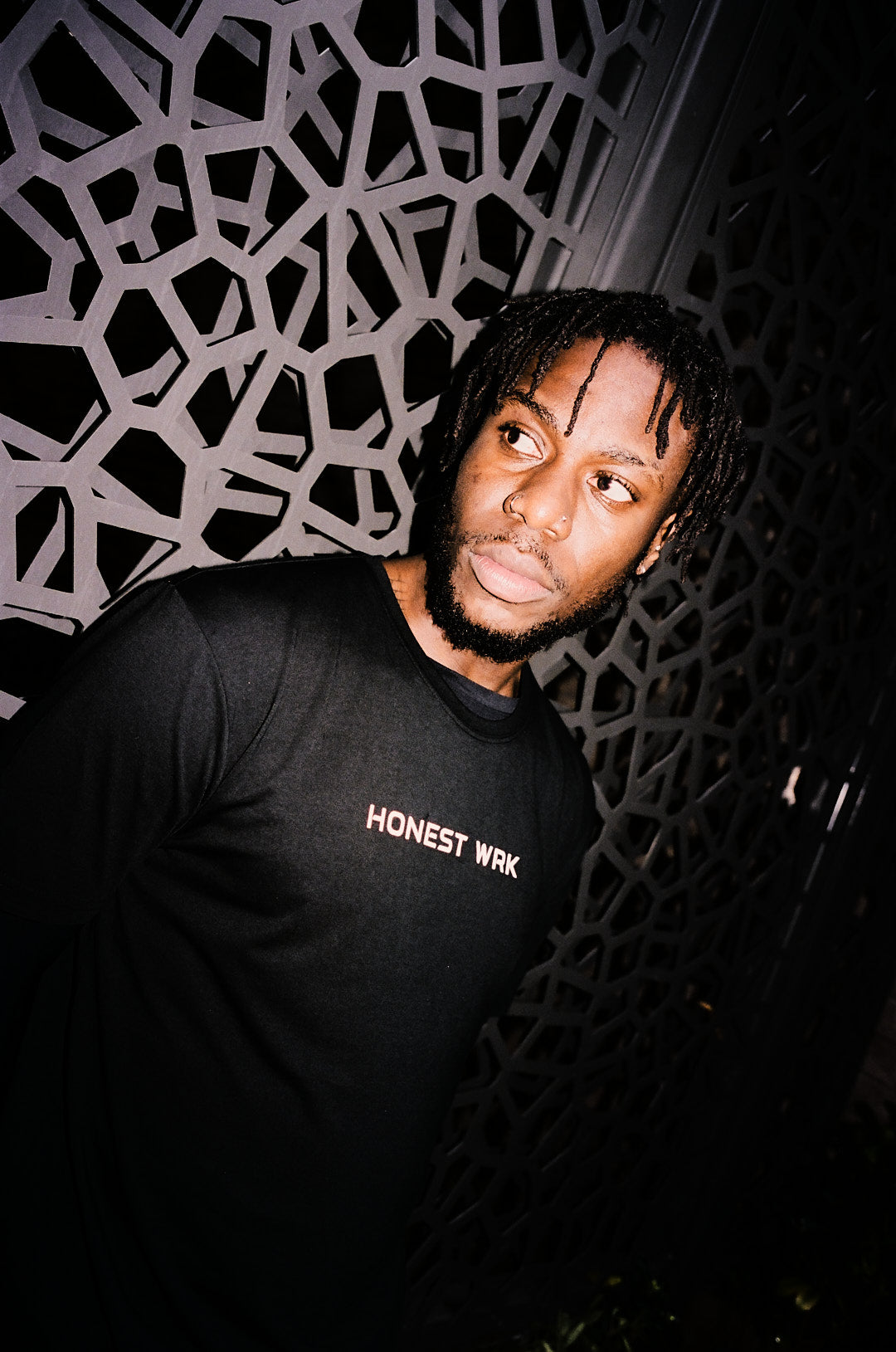 HONEST BLACK T-SHIRT