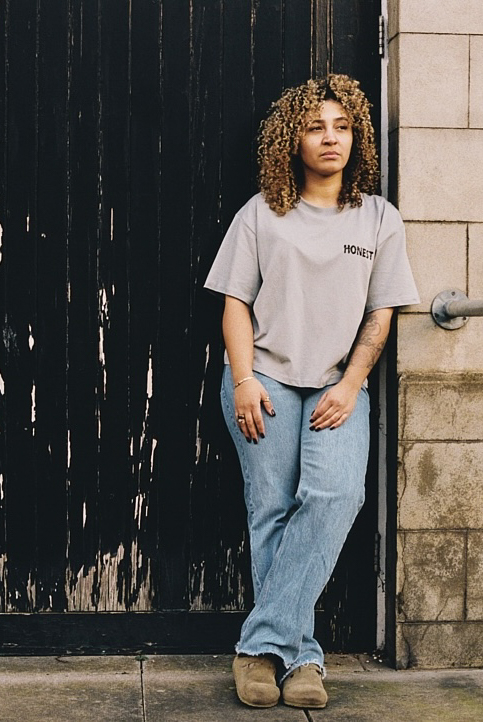 WORDSEARCH T- SHIRT - GREY (WOMENS)